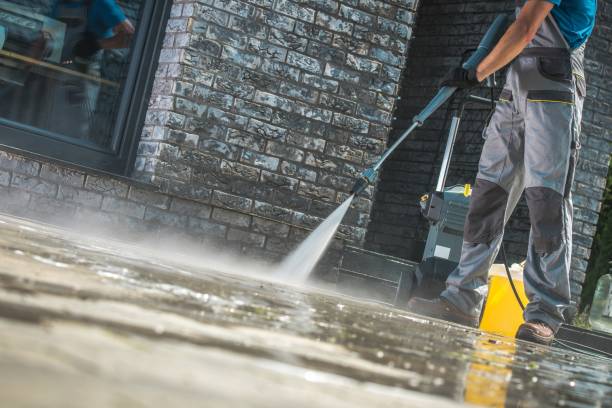 Best Parking Lot and Garage Cleaning  in Edcouch, TX